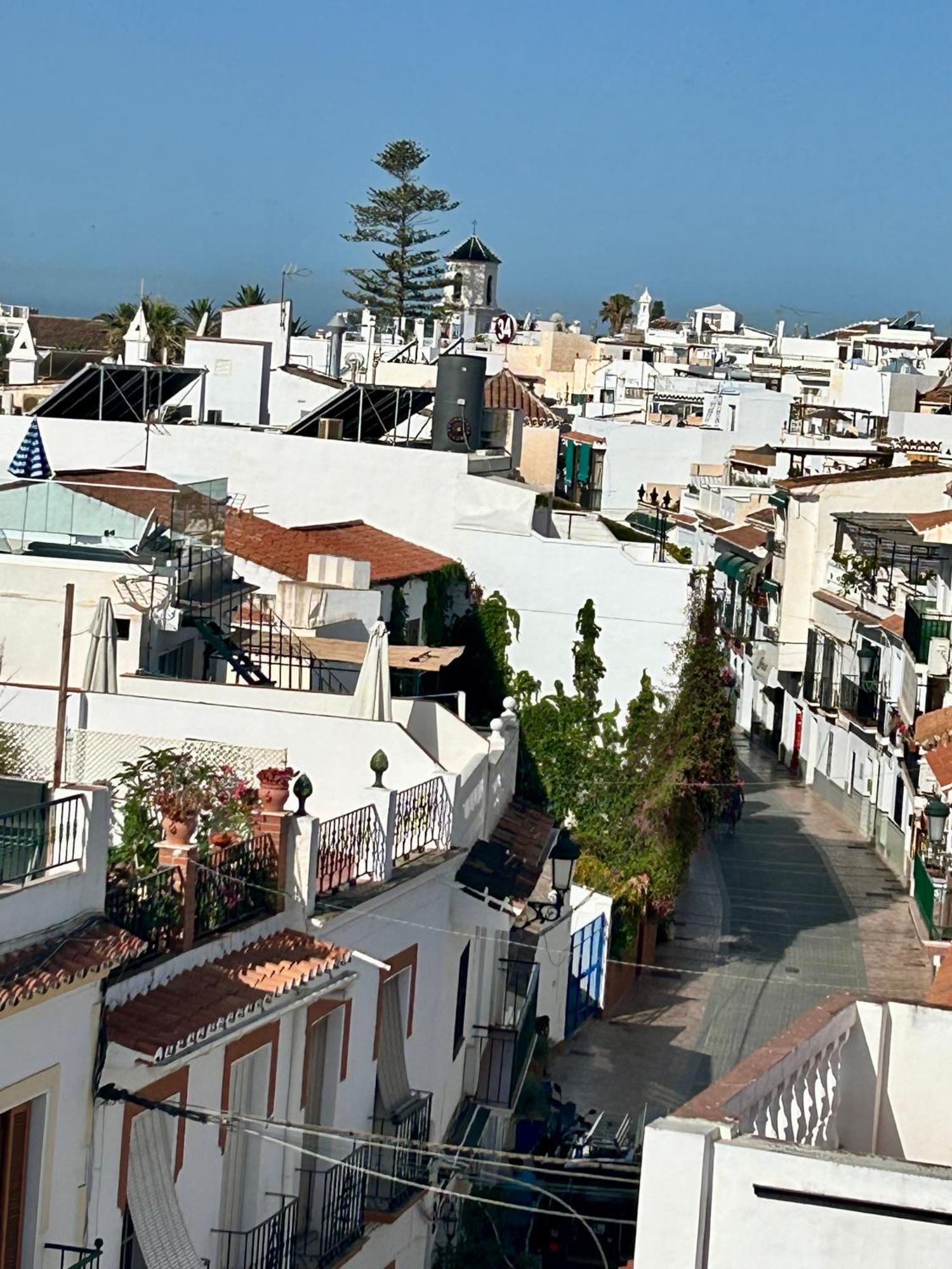 Numali Apartamento Nerja Eksteriør billede